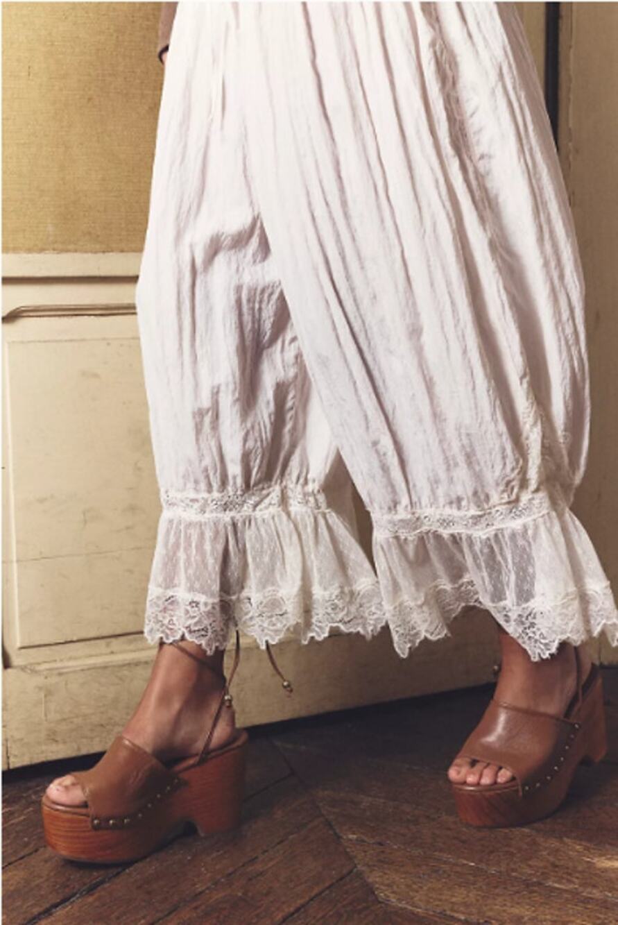 NWT Free People Forever Young Bloomers in White Alyssum Size L